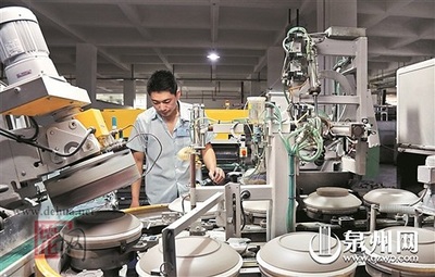 “機器換工”為陶瓷產業發展注入新動力-德化網-德化網-德化綜合信息門戶
